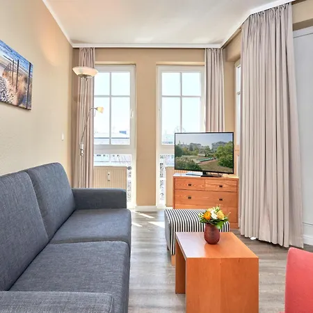 Lejlighed Schoene Mit Wanne Und Grossem Balkon In *